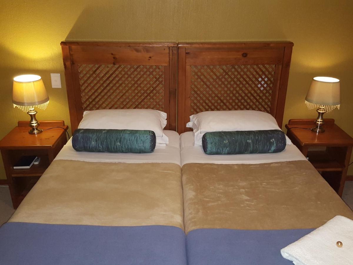 Grace Place Bnb Pretoria Bed and Breakfast Exteriör bild