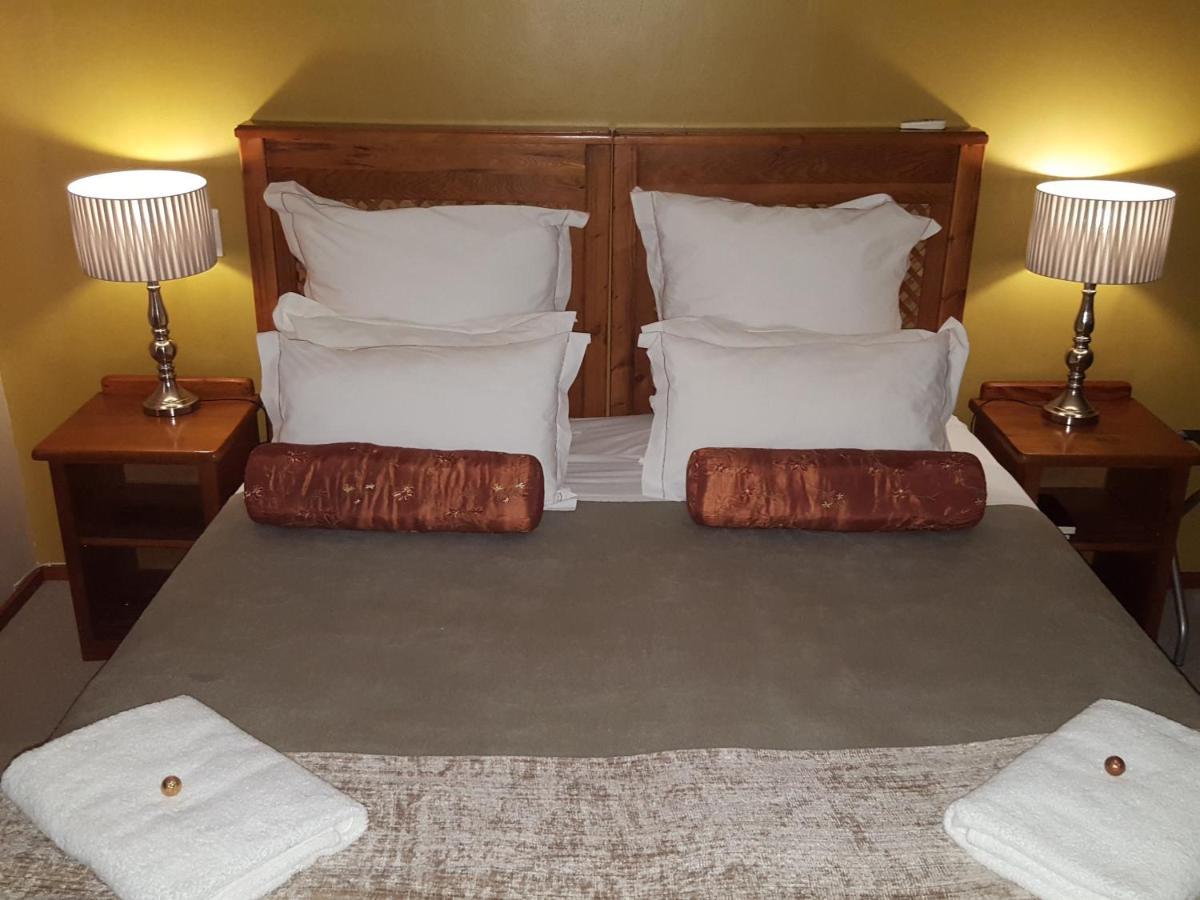 Grace Place Bnb Pretoria Bed and Breakfast Exteriör bild