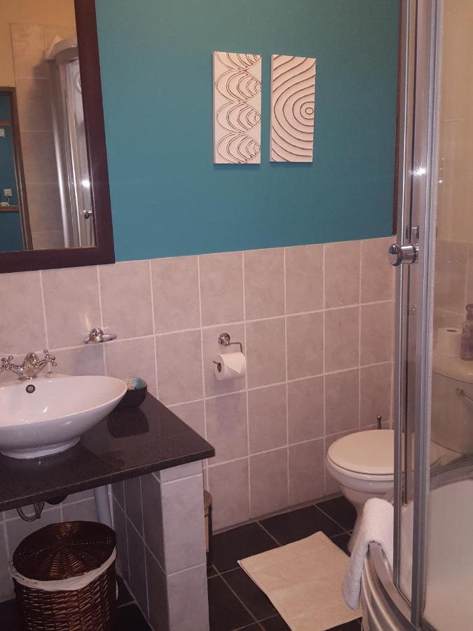 Grace Place Bnb Pretoria Bed and Breakfast Exteriör bild